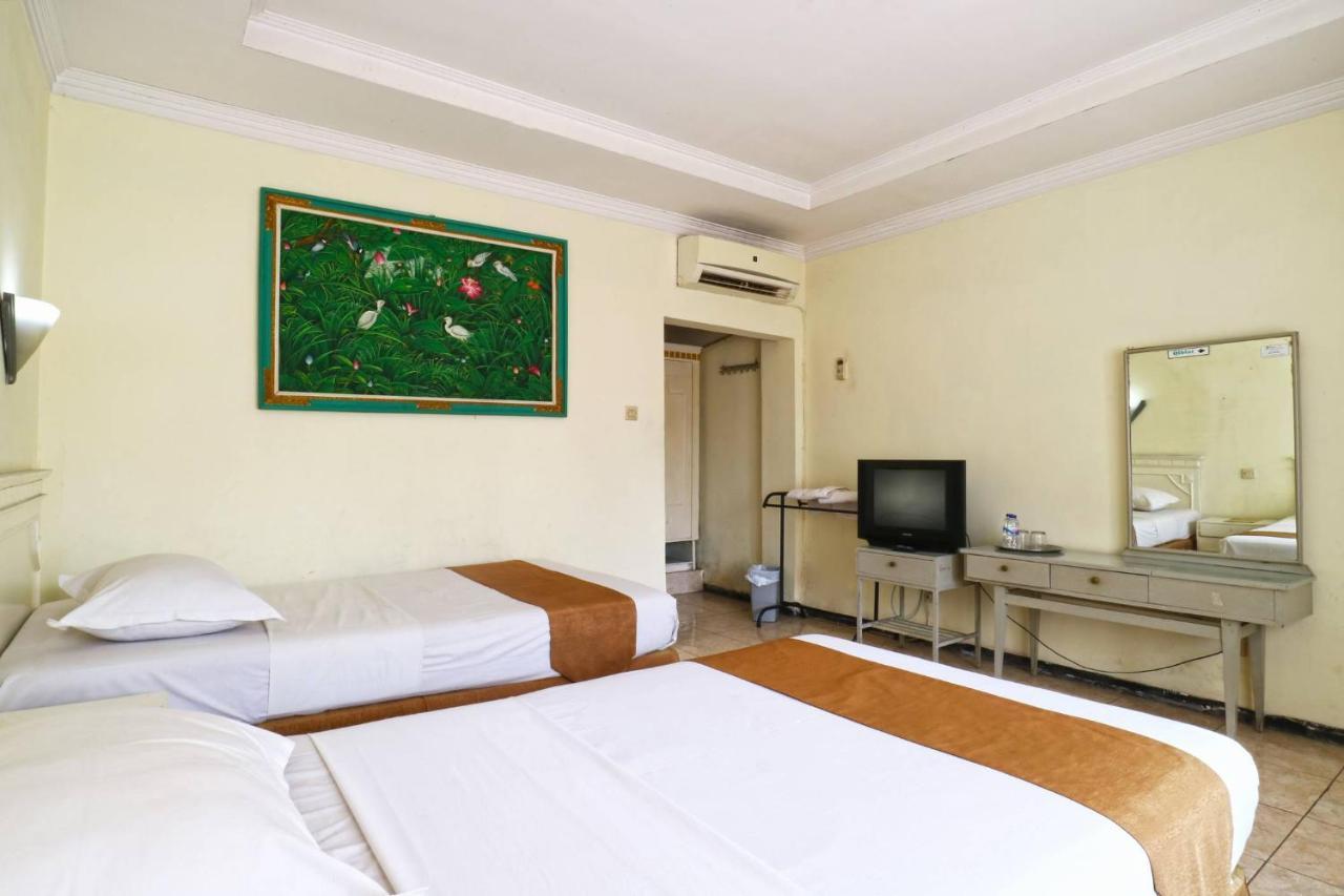 Hotel Tanjung Surabaya Eksteriør billede