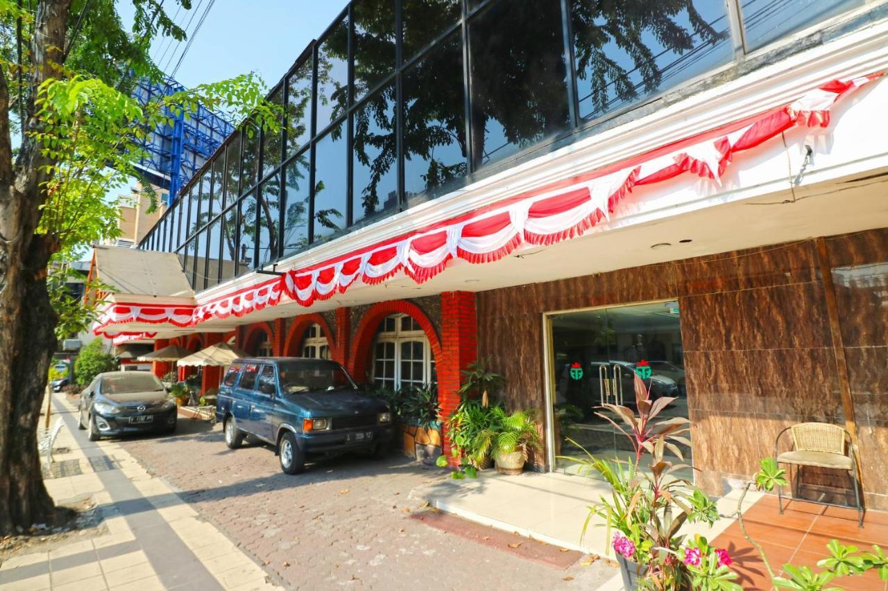 Hotel Tanjung Surabaya Eksteriør billede