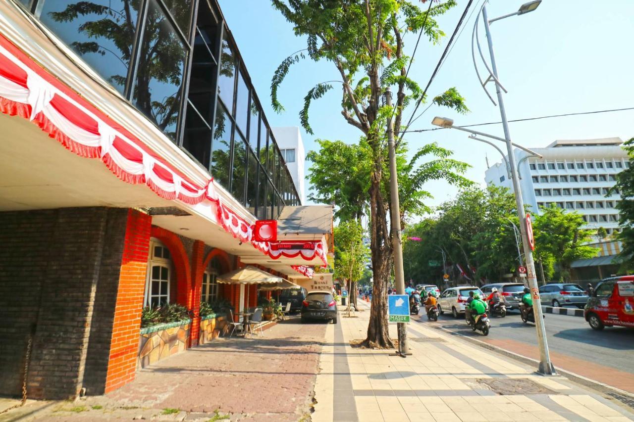 Hotel Tanjung Surabaya Eksteriør billede